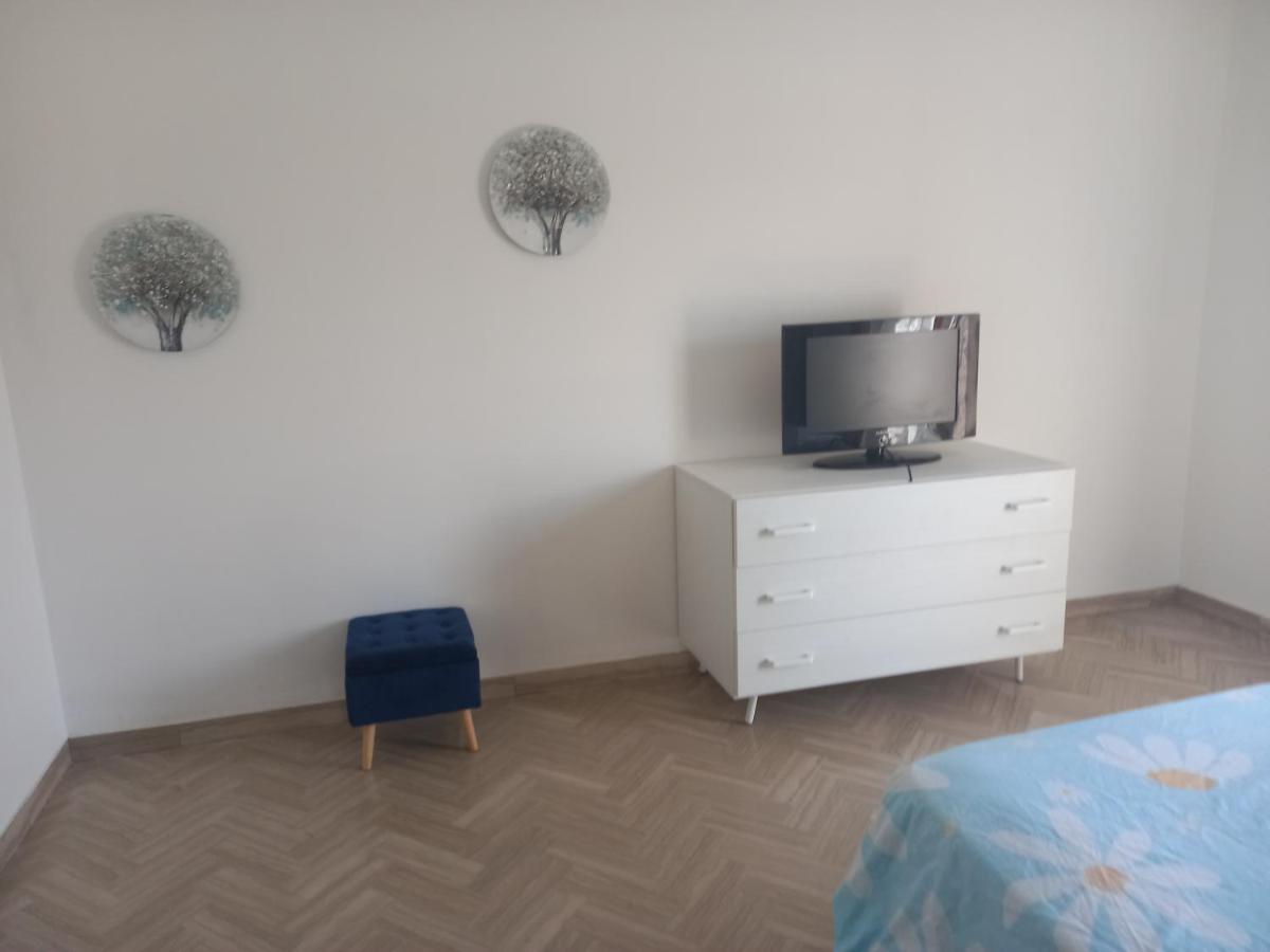 Casa Carletto Hotel Terni Bagian luar foto